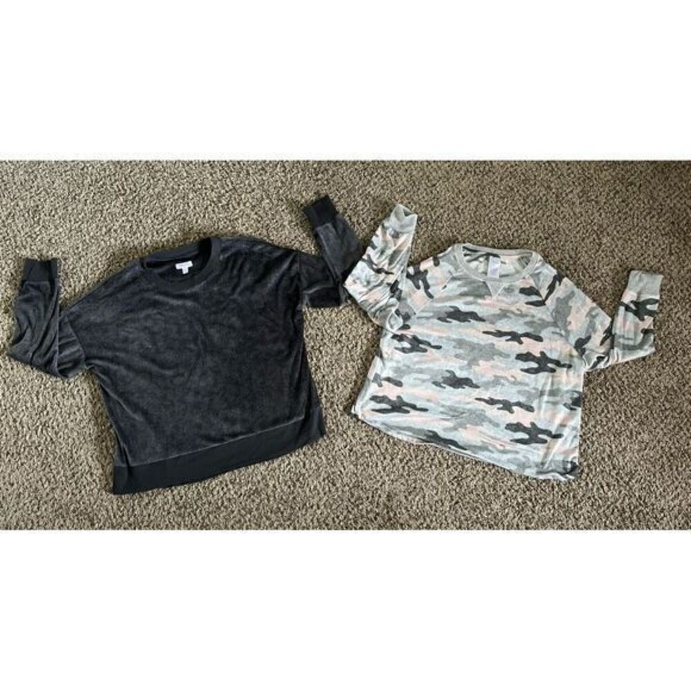 secret treasures lounge Tops‎ Bundle size large